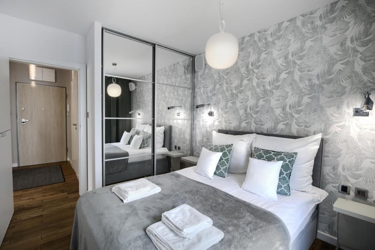 Aboutartapartments - Twin Towers Wroclaw Ngoại thất bức ảnh