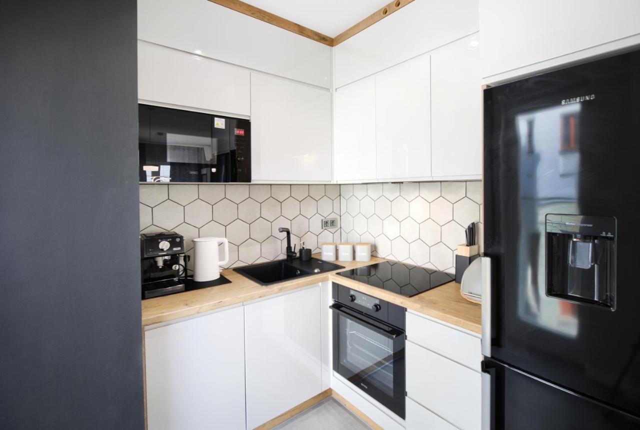 Aboutartapartments - Twin Towers Wroclaw Ngoại thất bức ảnh