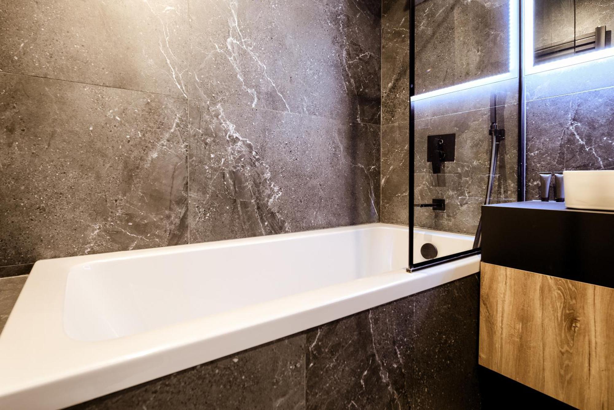 Aboutartapartments - Twin Towers Wroclaw Ngoại thất bức ảnh